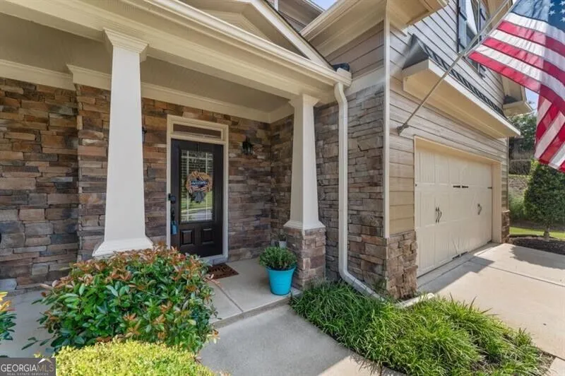 407 Riverwalk Manor DR Dallas, GA 30132