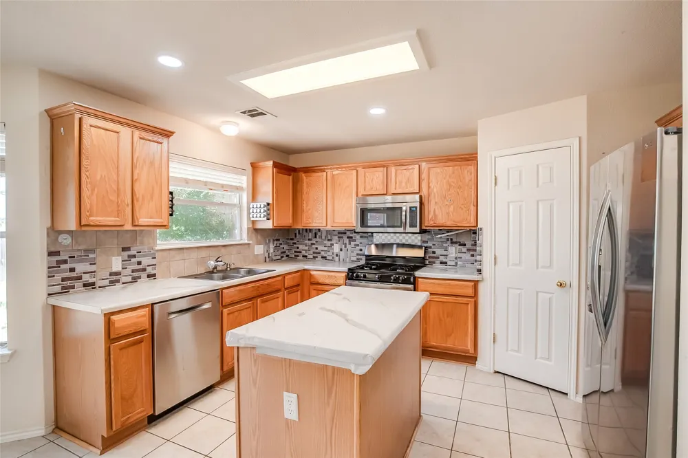 11116 Los Comancheros Road Austin, TX 78717