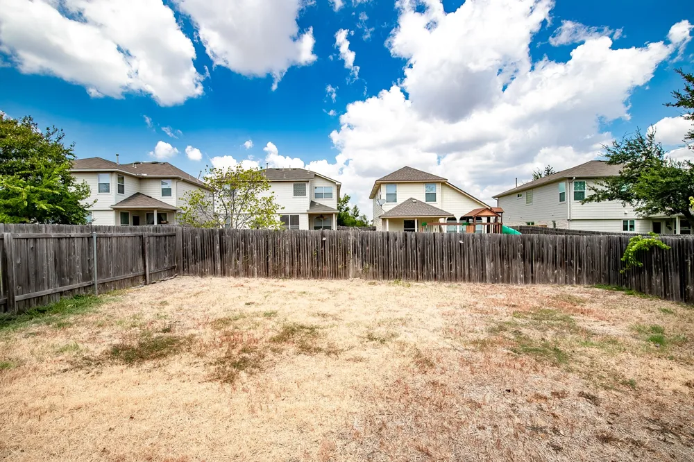11116 Los Comancheros Road Austin, TX 78717