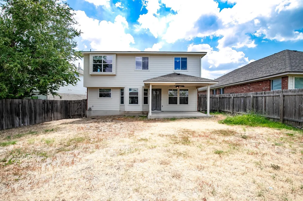 11116 Los Comancheros Road Austin, TX 78717