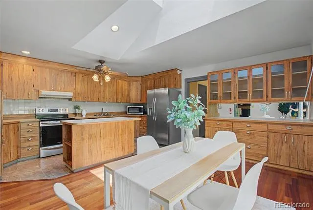 1118 Acacia Drive Colorado Springs, CO 80907