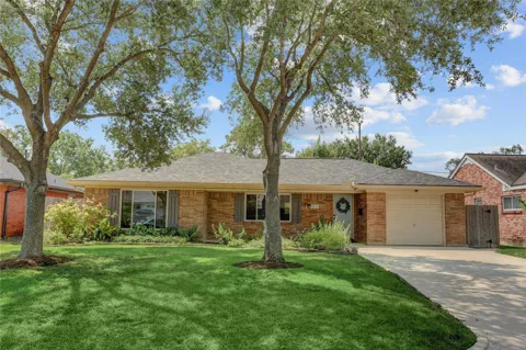 867 Judiway Street