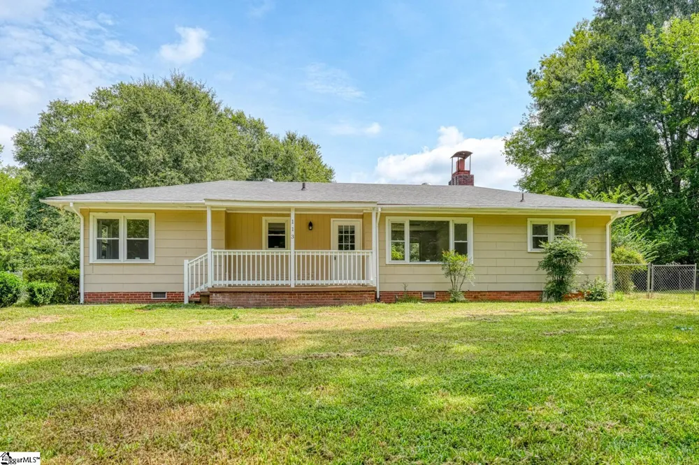 113 Merle Drive Spartanburg, SC 29307