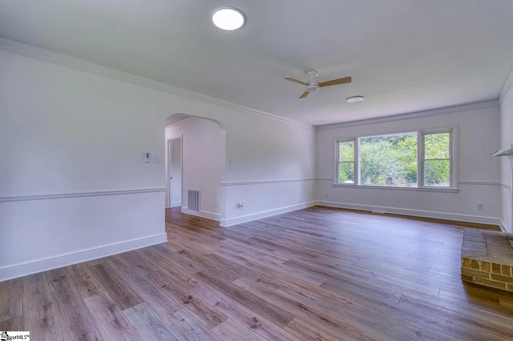 113 Merle Drive Spartanburg, SC 29307