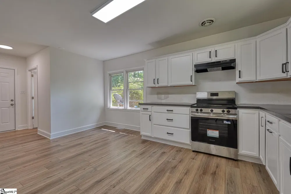 113 Merle Drive Spartanburg, SC 29307