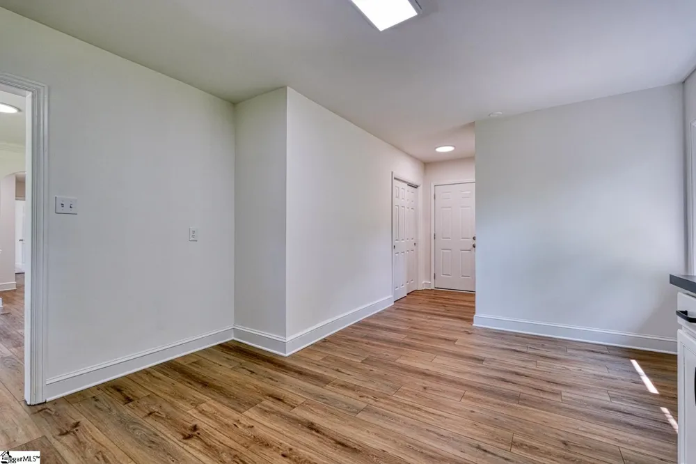 113 Merle Drive Spartanburg, SC 29307