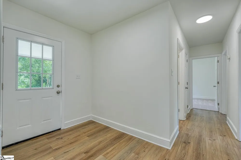 113 Merle Drive Spartanburg, SC 29307