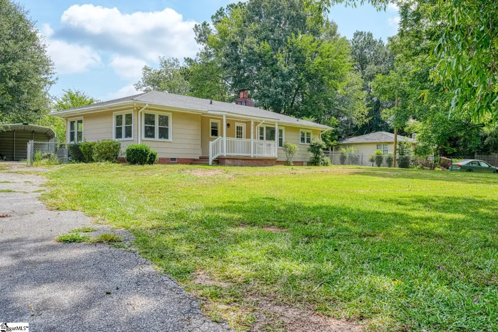 113 Merle Drive Spartanburg, SC 29307
