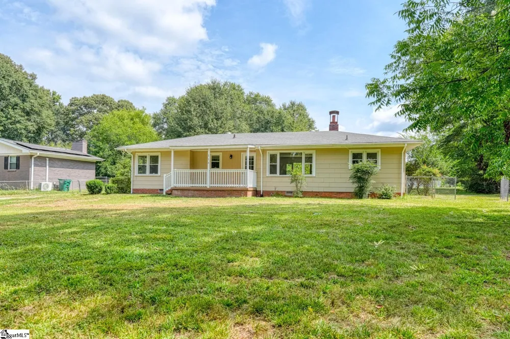 113 Merle Drive Spartanburg, SC 29307