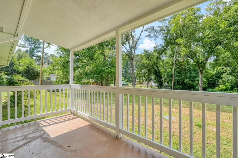 113 Merle Drive Spartanburg, SC 29307