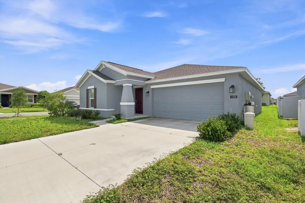 173 Adventure Avenue Davenport, FL 33837