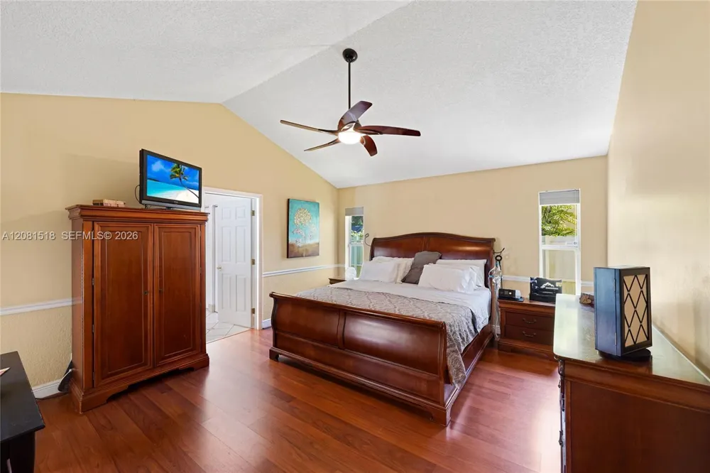 729 NW 161st Ave Pembroke Pines, FL 33028