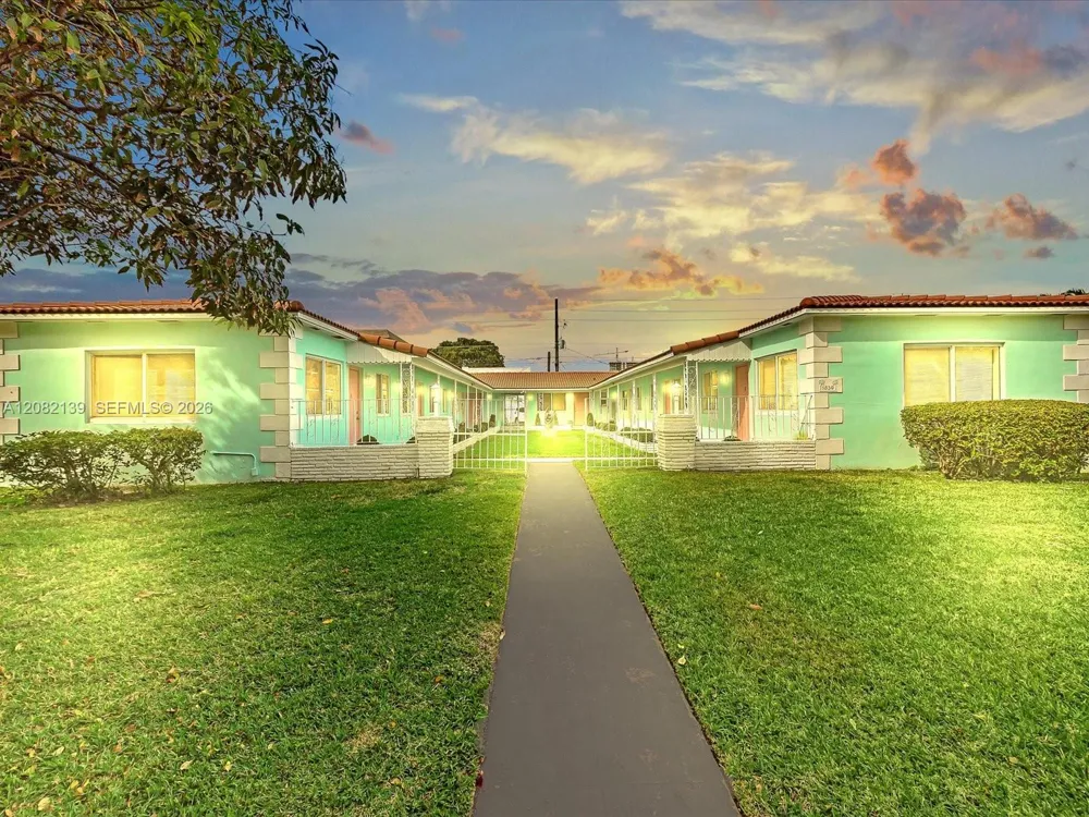 1839 Funston St #8 Hollywood, FL 33020