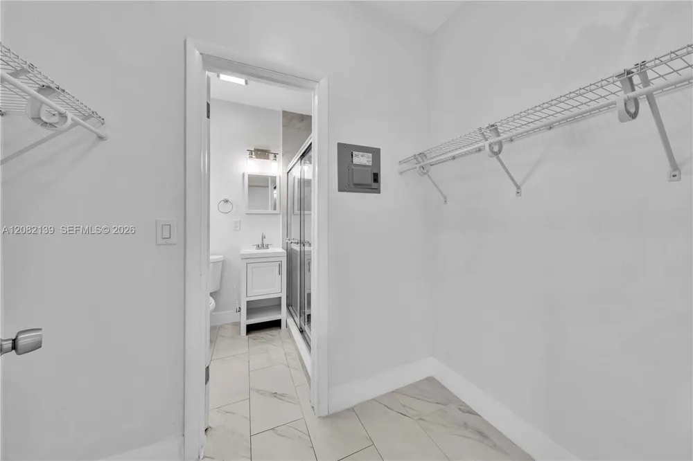 1839 Funston St #8 Hollywood, FL 33020