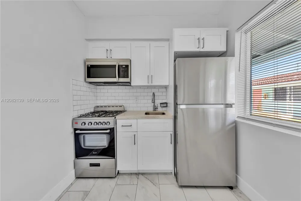 1839 Funston St #8 Hollywood, FL 33020