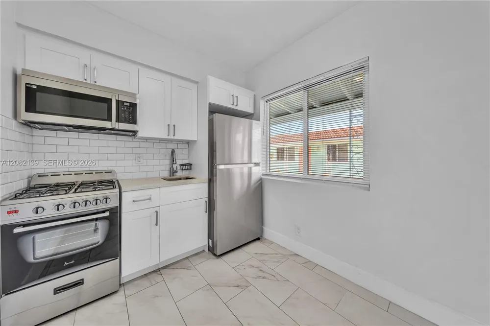 1839 Funston St #8 Hollywood, FL 33020