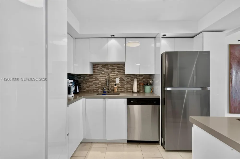 1865 Brickell Ave #A1606 Miami, FL 33129