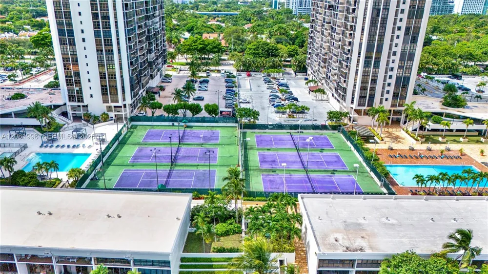 1865 Brickell Ave #A1606 Miami, FL 33129