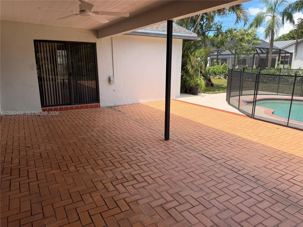10379 186th Ct S Boca Raton, FL 33498