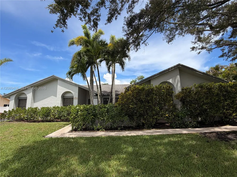 10379 186th Ct S Boca Raton, FL 33498