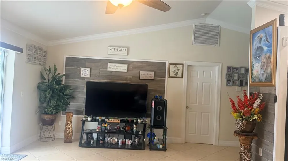 2230 Crystal Drive Fort Myers, FL 33907