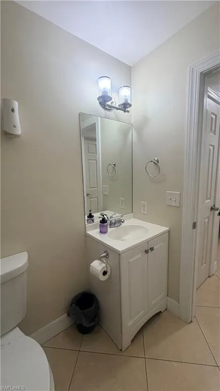 2230 Crystal Drive Fort Myers, FL 33907