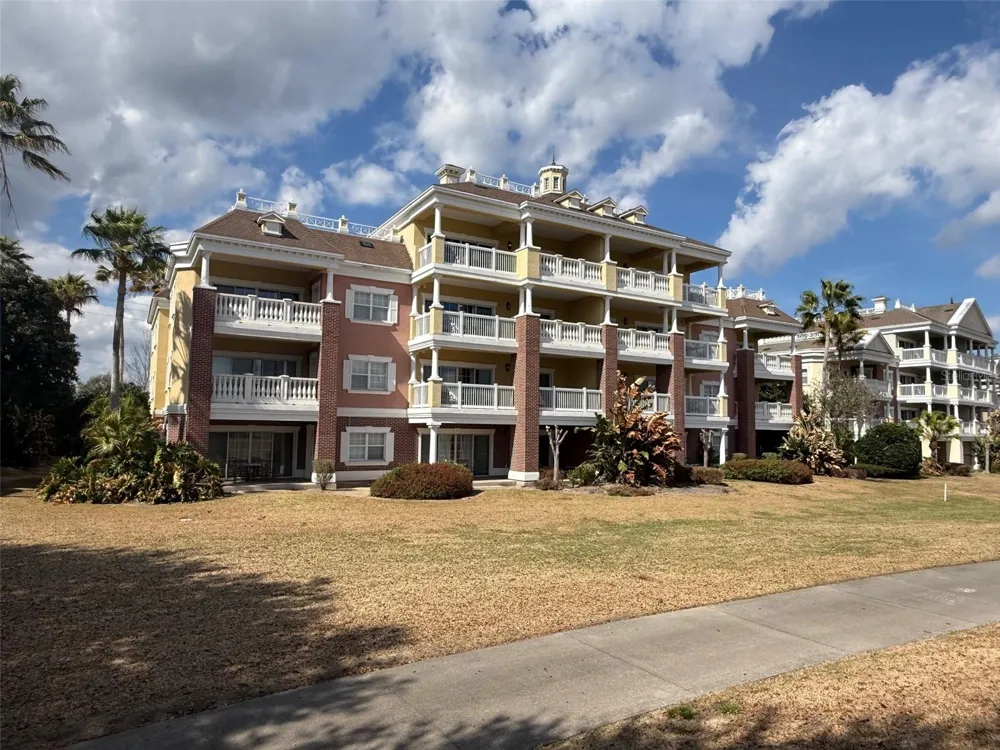 7610 SANDY RIDGE DRIVE #304 Reunion, FL 34747