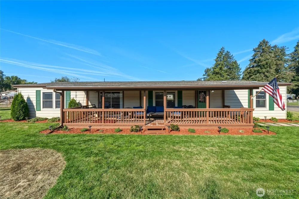 610 E Sixth Street Waitsburg, WA 99361