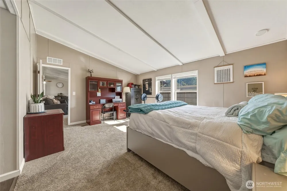 610 E Sixth Street Waitsburg, WA 99361