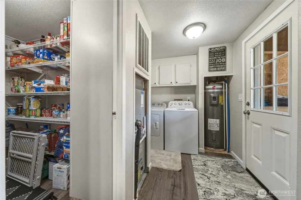 610 E Sixth Street Waitsburg, WA 99361