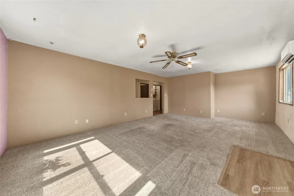35 Second Street Dixie, WA 99329