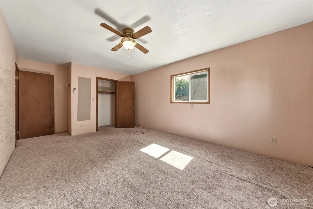 35 Second Street Dixie, WA 99329