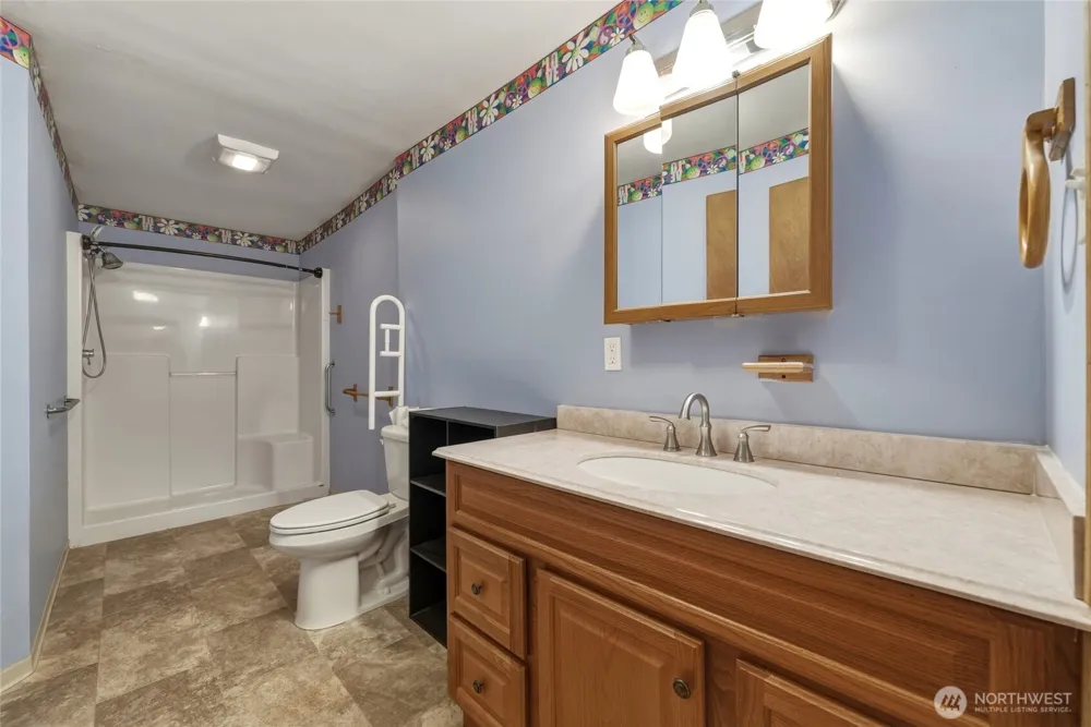 35 Second Street Dixie, WA 99329