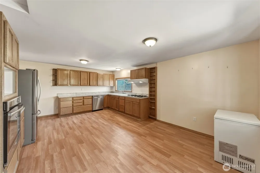 35 Second Street Dixie, WA 99329