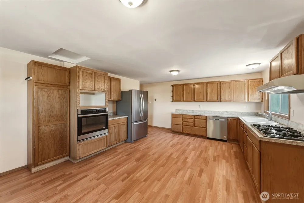 35 Second Street Dixie, WA 99329