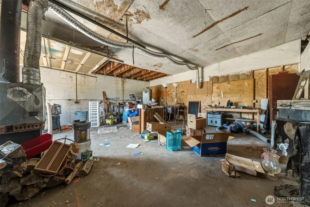 35 Second Street Dixie, WA 99329