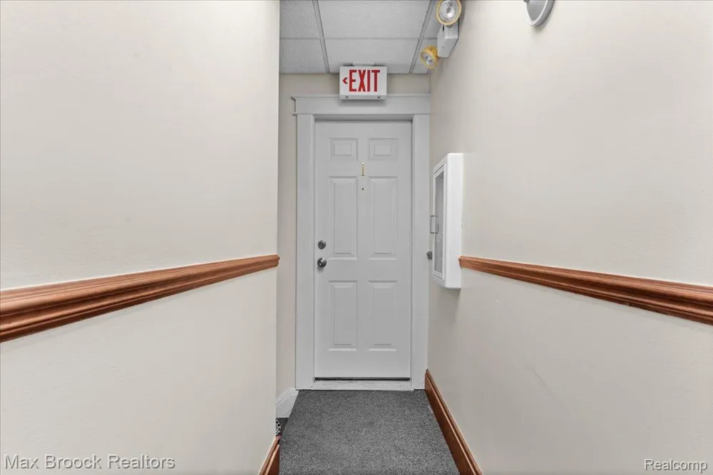 513 W 9 Mile Road ##1 Ferndale City, MI 48220