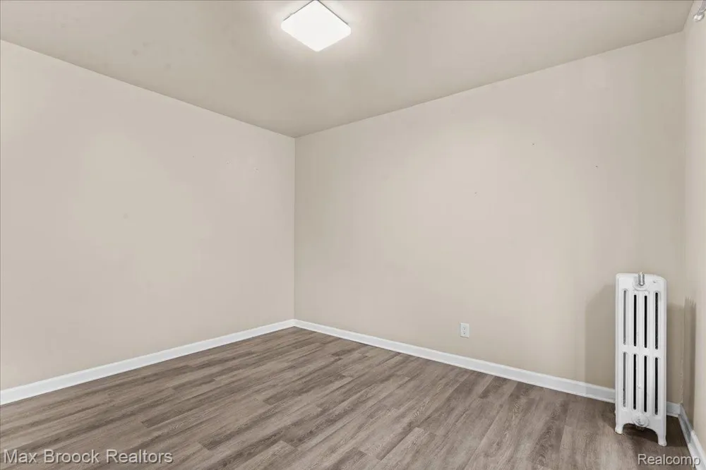 513 W 9 Mile Road ##1 Ferndale City, MI 48220