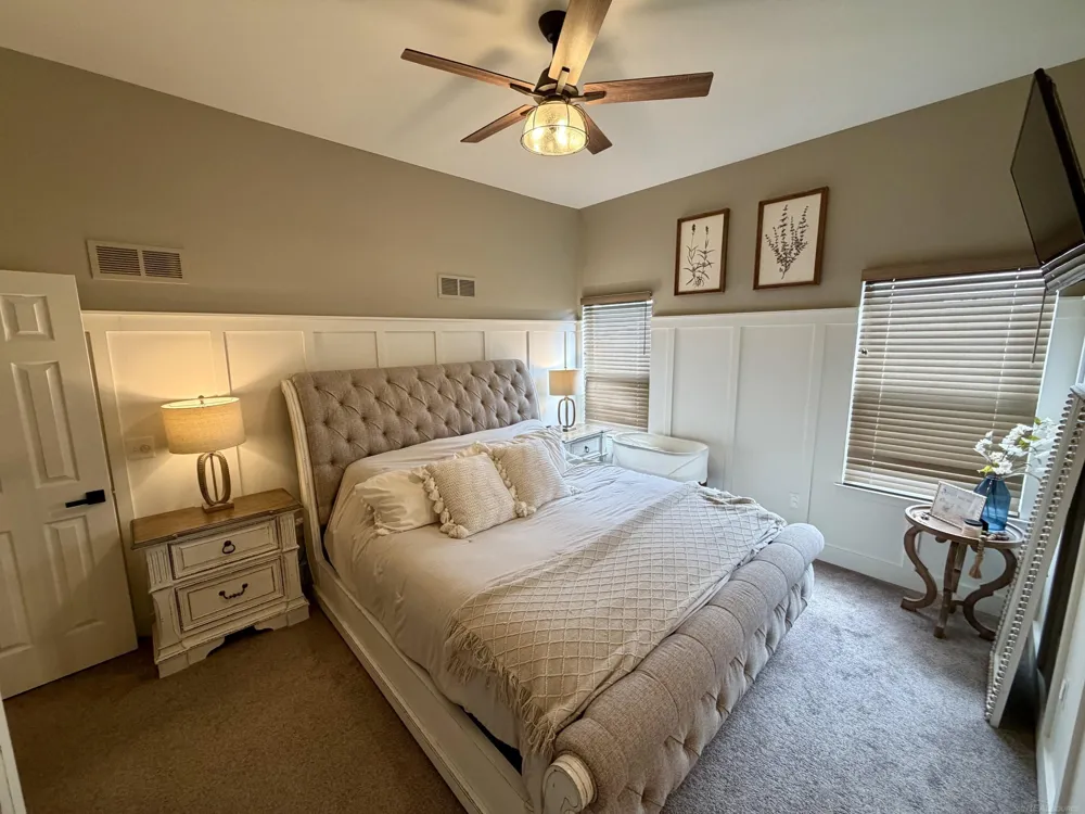 560 Thornehill Trail Oxford Village, MI 48371