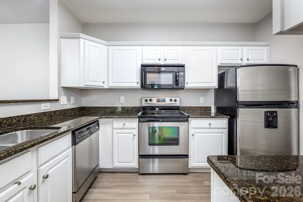 16638 Amberside Road E Cornelius, NC 28031