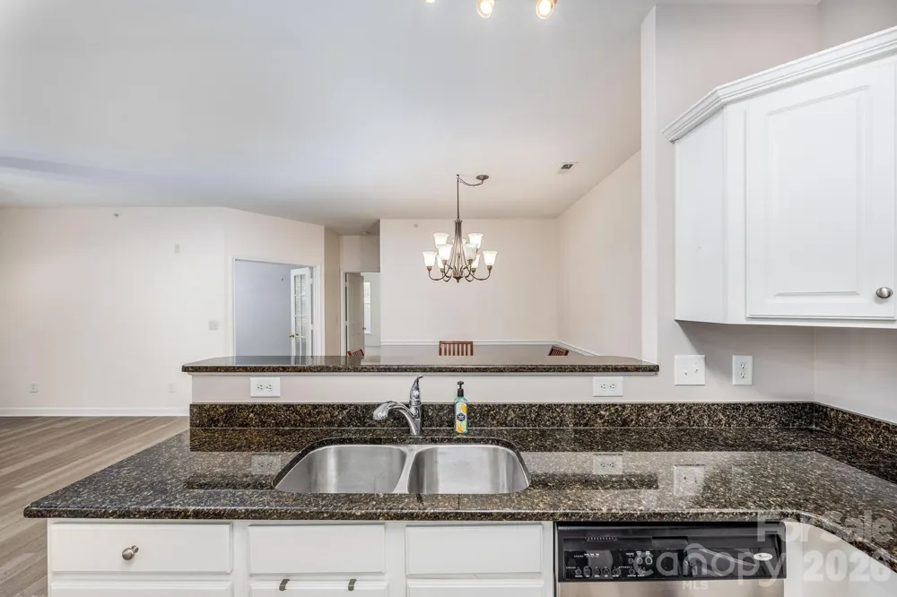 16638 Amberside Road E Cornelius, NC 28031
