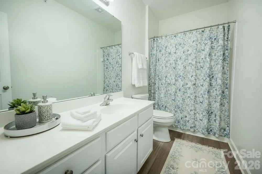 16638 Amberside Road E Cornelius, NC 28031