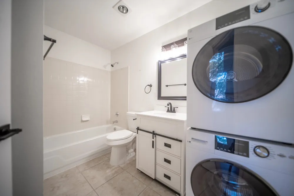 1740 Timber Ridge Road #124 Austin, TX 78741