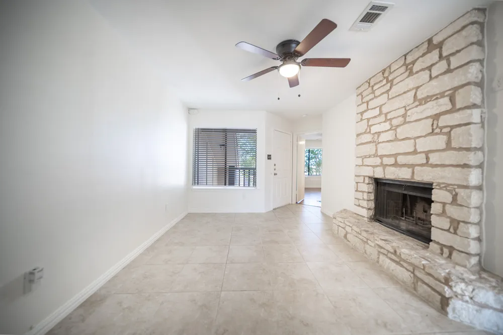1740 Timber Ridge Road #124 Austin, TX 78741