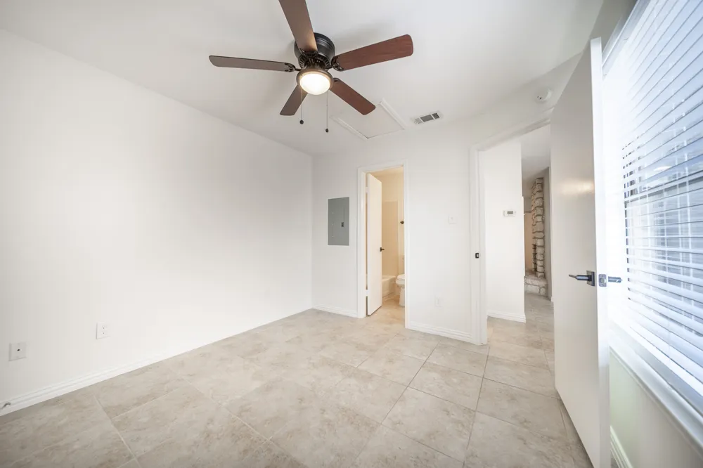 1740 Timber Ridge Road #124 Austin, TX 78741