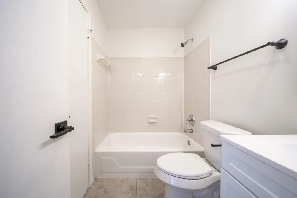 1740 Timber Ridge Road #124 Austin, TX 78741