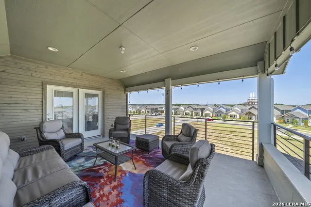 634 CHAMBRAY RD New Braunfels, TX 78130
