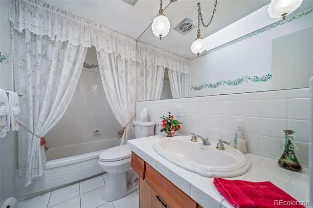 1180 Yank Street Golden, CO 80401