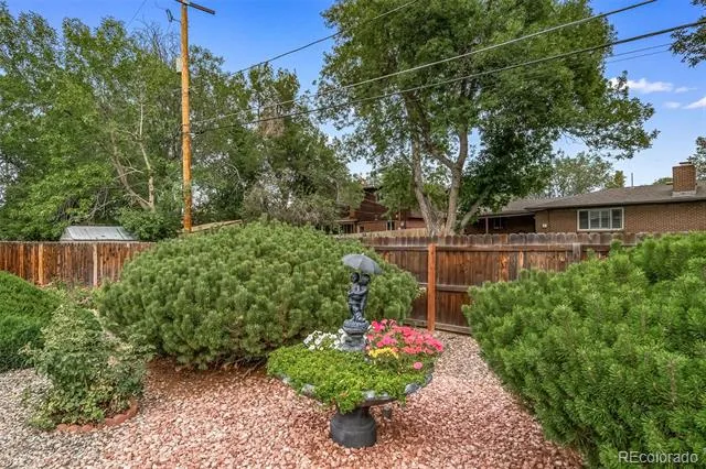 1180 Yank Street Golden, CO 80401