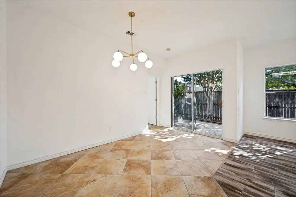 5900 Stone Mountain The Colony, TX 75056